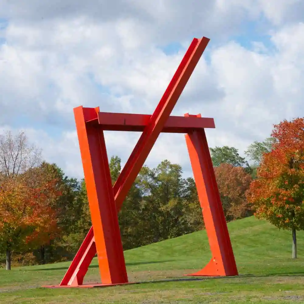 Mark Di Suvero